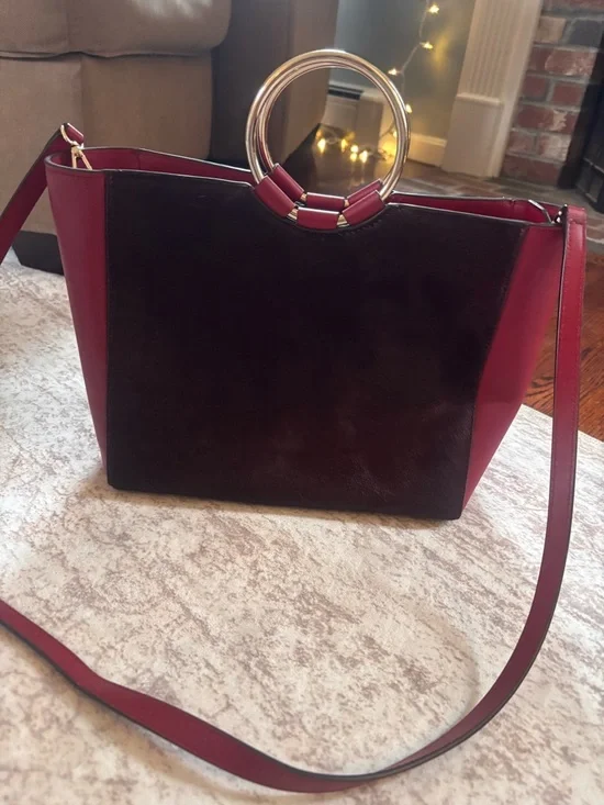 henri bendel Marquis Burgundy and Deep Pink Ring-Handle Shoulder Tote - Picture 4 of 7